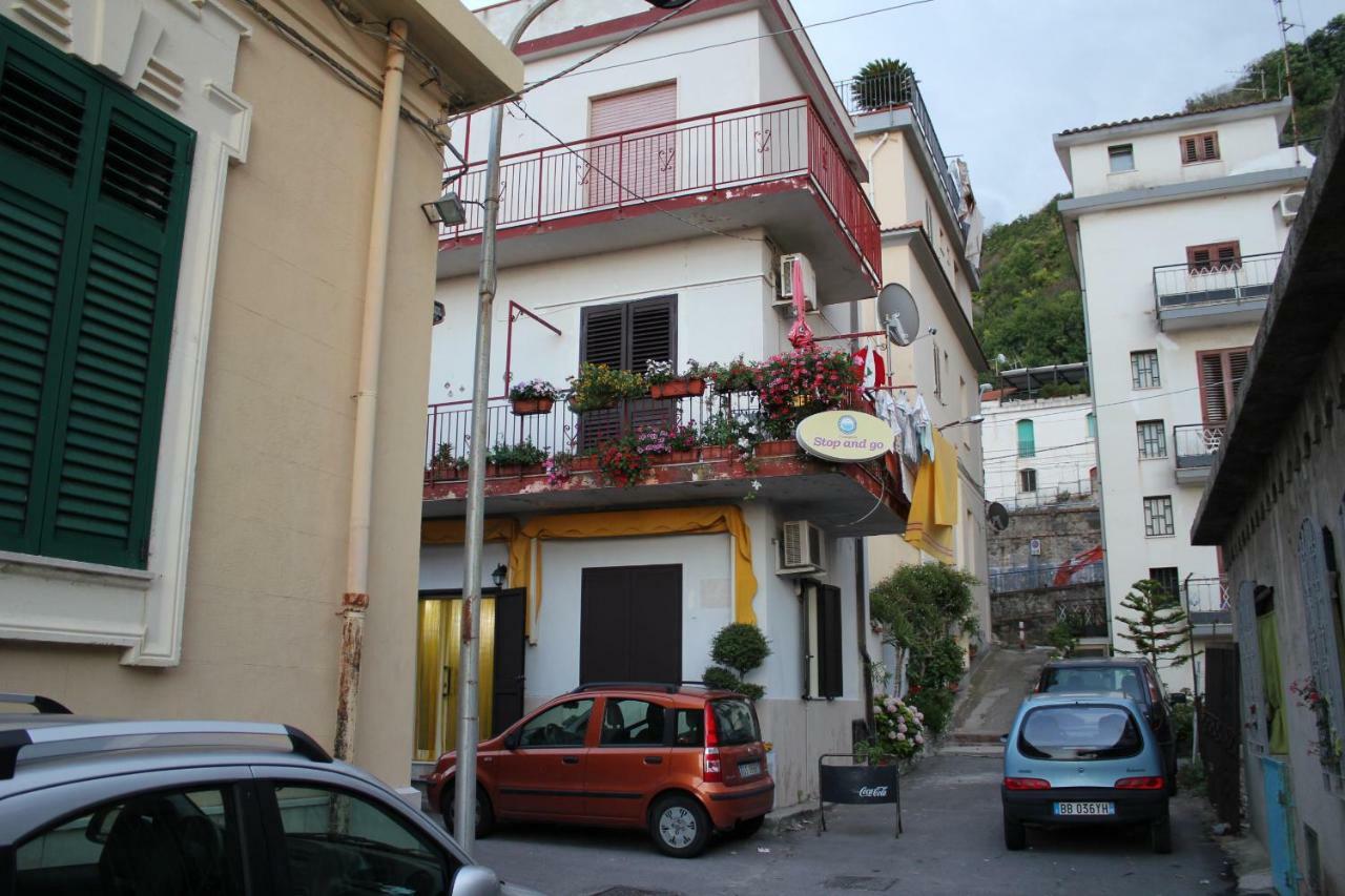 Stop And Go Scilla Extérieur photo